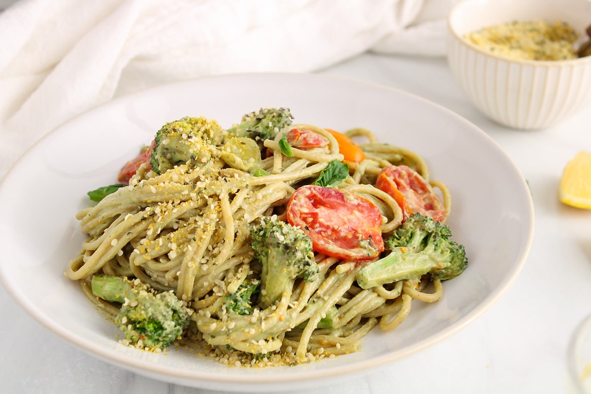 طريقة عمل باستا الأفوكادو الكريمية