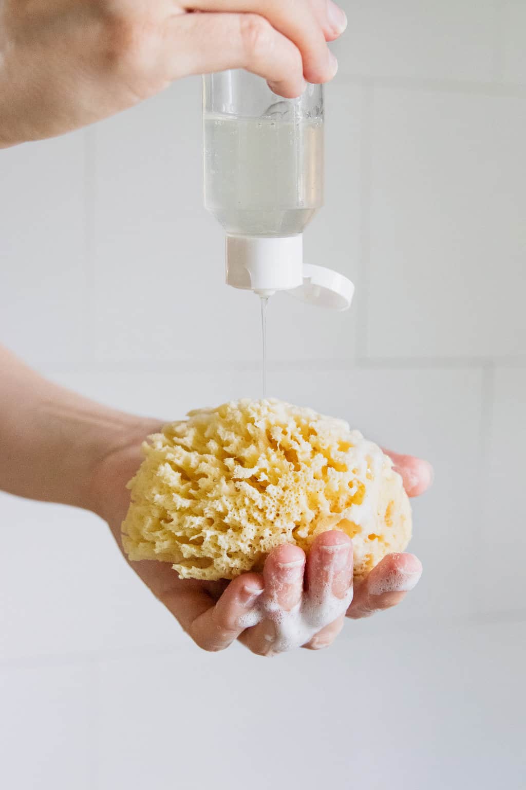 طريقة عمل صابون سائل للاستحمام 