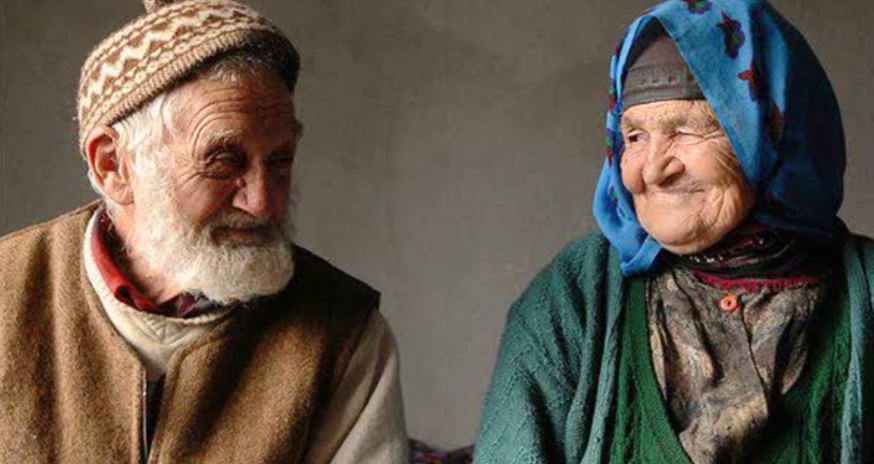 من ثمار بر الوالدين