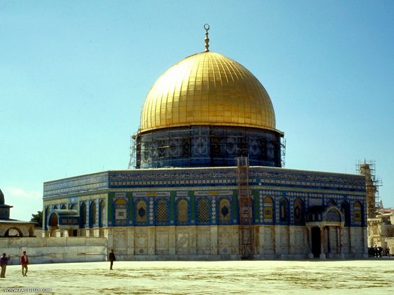 وصف قبة الصخرة من الداخل 