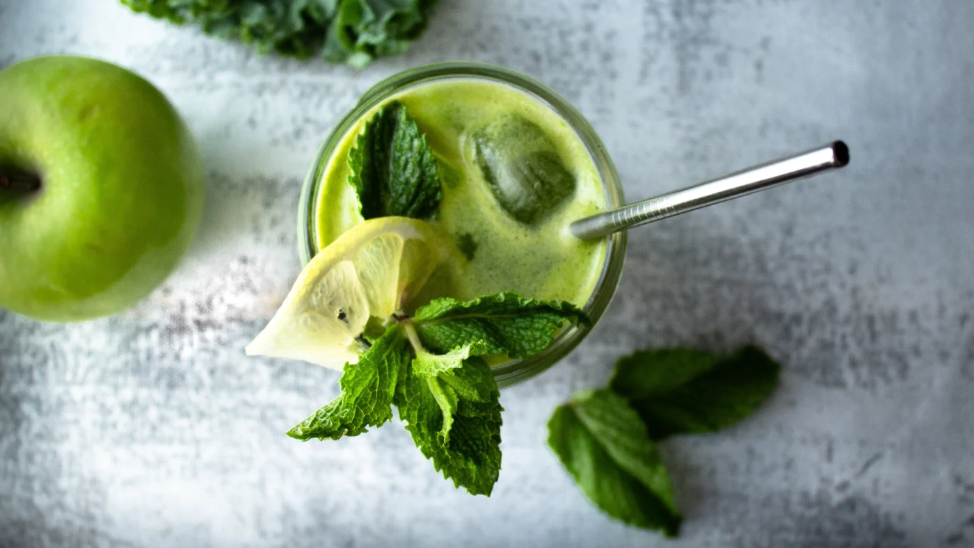 عصائر بعد التمرينات الرياضية