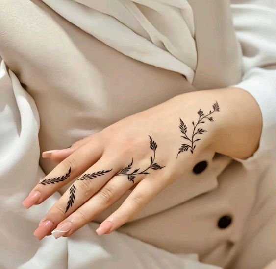 تفسير نقش الحناء في المنام