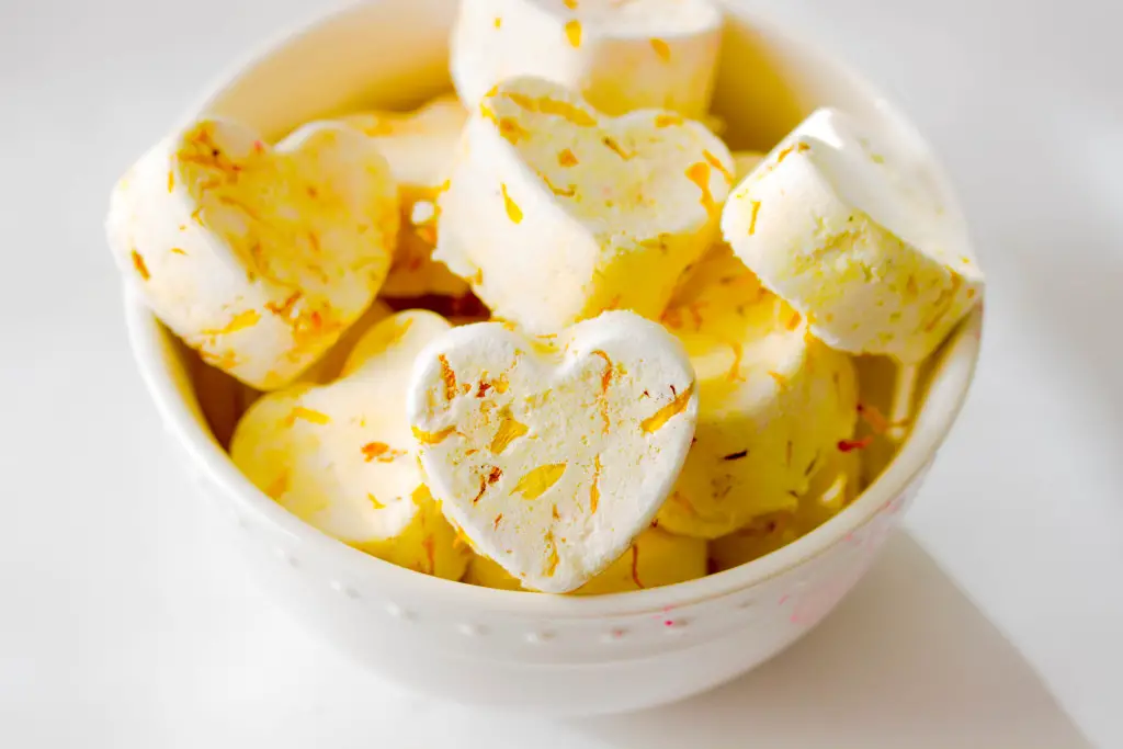 كيفية صنع قنابل الشاور الفوارة